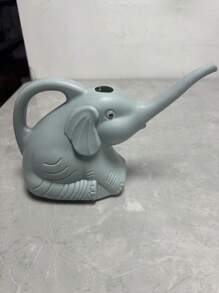 Charming Elephant Shaped Plastic Garden Watering Can - Durable Outdoor Irrigation Tool, Suitable For Home And Lawn Care