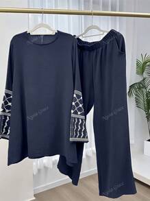 Conjunto de 2 piezas de traje suelto con diseño de puño con bordado geométrico, elegante estilo oriental de Malasia/árabe, versátil y de moda