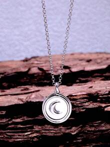 925 Silver Moon Heart Shaped Projection Pendant Necklace, White Shell Light Reflection - The Moon Represents My Heart 925 Silver Necklace With Hidden Words and Projection - View 2