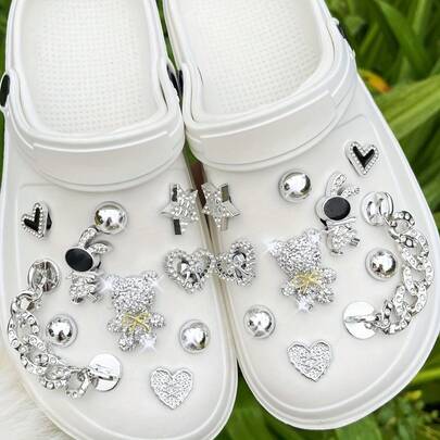20 件套水钻迷你熊珍珠心形链装饰配件 DIY 可拆卸鞋子、拖鞋、花园鞋
