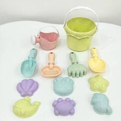 MINKOJA Bộ đồ chơi bãi biển 12 món, bao gồm Xô, Xẻng, Cào, Bình tưới nước, Khuôn động vật đại dương, Bộ đồ chơi chơi cát và nước bãi biển mùa hè, Giờ chơi tương tác giữa cha mẹ và con cái, Giáo dục, Quà tặng cho bé trai, bé gái, Tiệc tùng