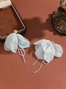 1 paire de boucles d'oreilles style vacances fleuries pour femmes, boucles d'oreilles élégantes à pompons en fleurs de mousseline de soie et cristal, parfait pour les voyages et les vacances