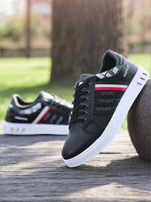 Zapatos deportivos ligeros para hombre Zapatos de tabla con cordones resistentes al desgaste Diseño de moda antideslizante Zapatos casuales para correr Se puede utilizar en varios escenarios Tres colores disponibles - Negro - Ver 2