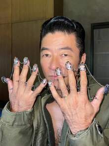 6 件套混合金属链条指甲饰品套装，枪黑色和灰色链条指甲装饰，INS 风格迷你配饰指甲用品指甲饰指甲宝石 - 淺灰色 - 查看 5