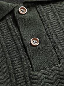 Men's Casual Knitted Polo Breathable Green Knitwear In A Regular Fit With Short Sleeves And A Classic Polo Neckline