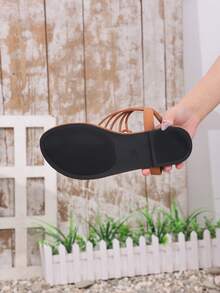Women's Elastic Band Solid Color Bohemian Fashion PU Leather Beaded Criss-Cross Flat Sandals, Suitable For Party, Beach, Outdoor, Summer,Flip Flops - Yellow Brown - View 11