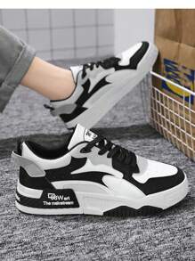 Chaussures de course légères et respirantes pour hommes, baskets basses polyvalentes et à la mode de style coréen