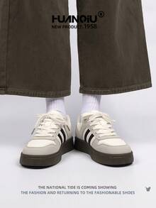 HUANQIU 2025 New Women's Shoes, Hiking Shoes, Ladies' Sports Shoes, Chunky Sneakers, Mesh Breathable White Shoes, Versatile, Light And Comfortable, Lace-Up Soft-Soled Casual Shoes, Running Shoes, White Four Seasons Shoes