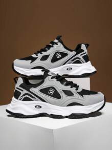 2 estilos de zapatos de verano versátiles y cómodos para hombres, zapatos de elevación de suela gruesa y transpirables de parte superior baja, tenis casuales de moda con patrones aleatorios
