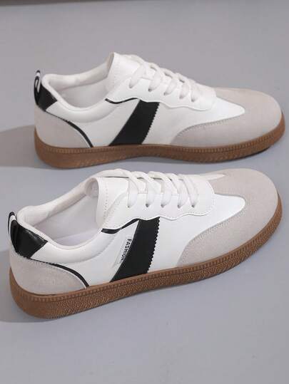 2026新款女士平底休闲运动鞋，圆头系带户外多功能轻便运动鞋，春秋季，易于清洁，平底低帮休闲鞋，撞色运动休闲鞋，复古滑板鞋风格，四季皆宜