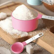 8 件套量杯和量勺套装，可堆叠量杯和量勺，带不锈钢手柄的嵌套量杯，用于烹饪和烘焙的厨房小工具 - 彩色 - 查看 8