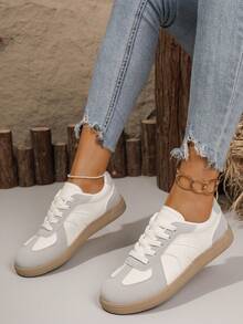 Damen Frühling/Herbst neue wasserdichte rutschfeste Lässig Rund Zeh Sneaker Flach Bequem Vielseitig Kleine Weiße Schuhe Farbblock Sportlich Lässig Schuhe Retro Modisch Trainer Geeignet für alle Jahreszeiten