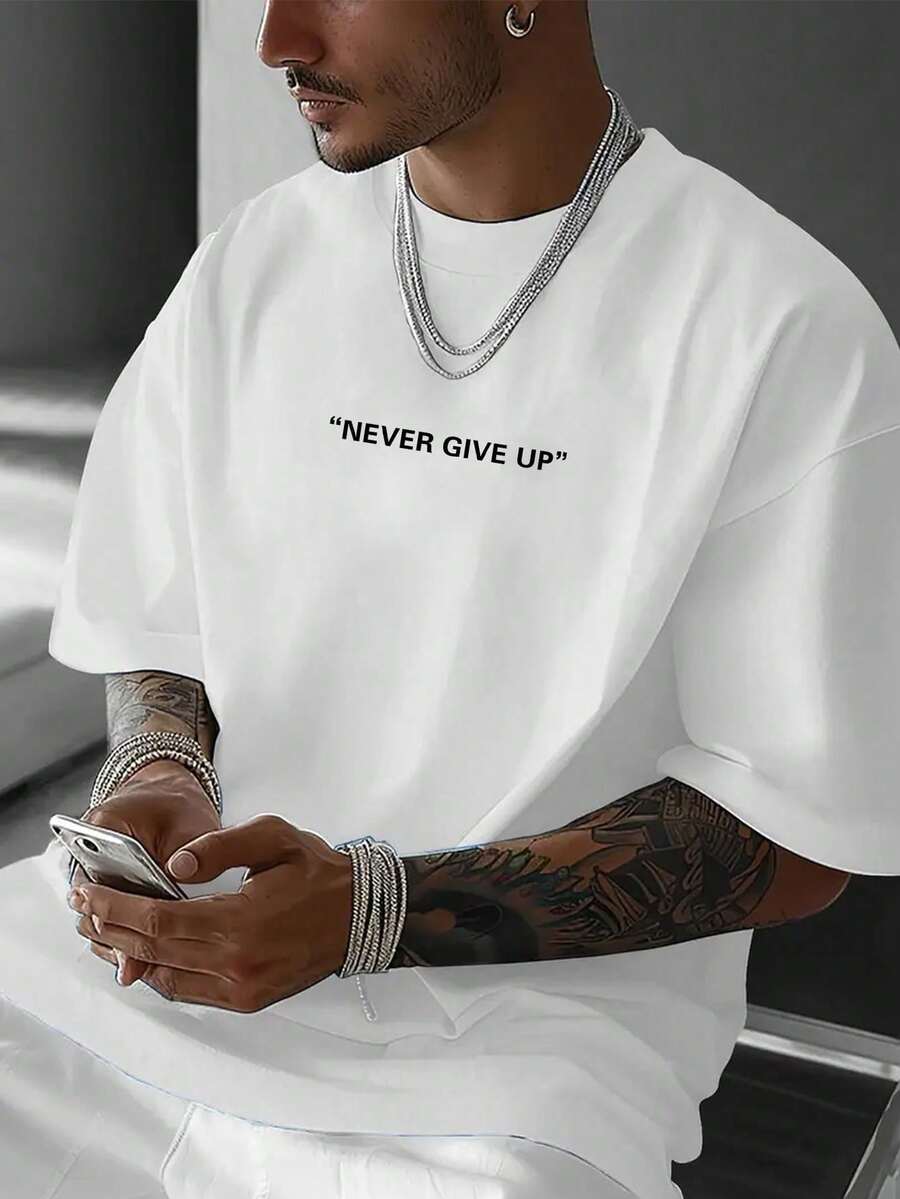 AnChiStreetwear - Herren Große Größen Minimalistisches Buchstaben-Muster Kurzarm T-Shirt, Rundhalsausschnitt, Lässig Stil, Grafik Design - Weiss - Übersicht 1