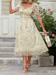 Women's Romantic Elegant Flowy Ditsy Floral Waist-Cinched Long Dress, Short Sleeve Summer Dress