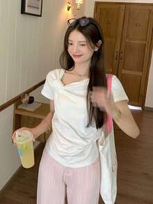 Petite Sweet 褶皱裹身设计不对称短款短袖 T 恤，夏季