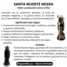 Santa Muerte negra 15 cm vestida biblia Santa Muerte protección justicia y rompimiento de energías negativas estatua espiritual colección protección esotérica libro espiritualidad altar - Negro - Ver 3