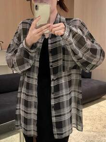 女士格子印花休闲长袖衬衫，随机剪裁，长袖上衣