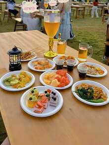 100/50个纸盘，日常使用沙拉盘，蛋糕盘，烧烤盘，微波炉适用，适用于婚礼，家庭聚会，自助餐，夏季泳池派对，生日派对，返校，可堆肥甘蔗纸盘，一次性盘子