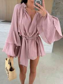 1 件女士休闲通勤长袖多层袖口深 V 领插肩袖系带衬衫，春夏秋季