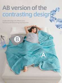 1 Chăn làm mát điều chỉnh nhiệt độ – Một chiếc chăn làm mát mùa hè nhẹ, lý tưởng cho những người cảm thấy nóng bức; nó có thể làm giảm nhiệt độ từ 3–5°C so với các loại chăn làm mát truyền thống. - Có các kích cỡ lớn, nhỏ và đôi - Có thể giặt máy - Lý tưởng cho cắm trại, phòng có điều hòa và đổ mồ hôi ban đêm (Có 5 màu) (Kích thước tối thiểu: 70 x 100 cm). Chúng tôi khuyên bạn nên chọn kích thước 150 x 200 cm hoặc lớn hơn. - Lụa mát-xanh đậm - Xem 11