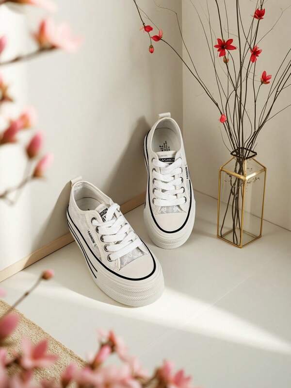 Beige Lace-Up Thick Sole Casual Shoes, Collegiate Style Bow Floral Lace Mesh Breathable Flat Shoes, Women's Casual Shoes, Fashion Versatile Sneakers, Comfortable Platform Shoes