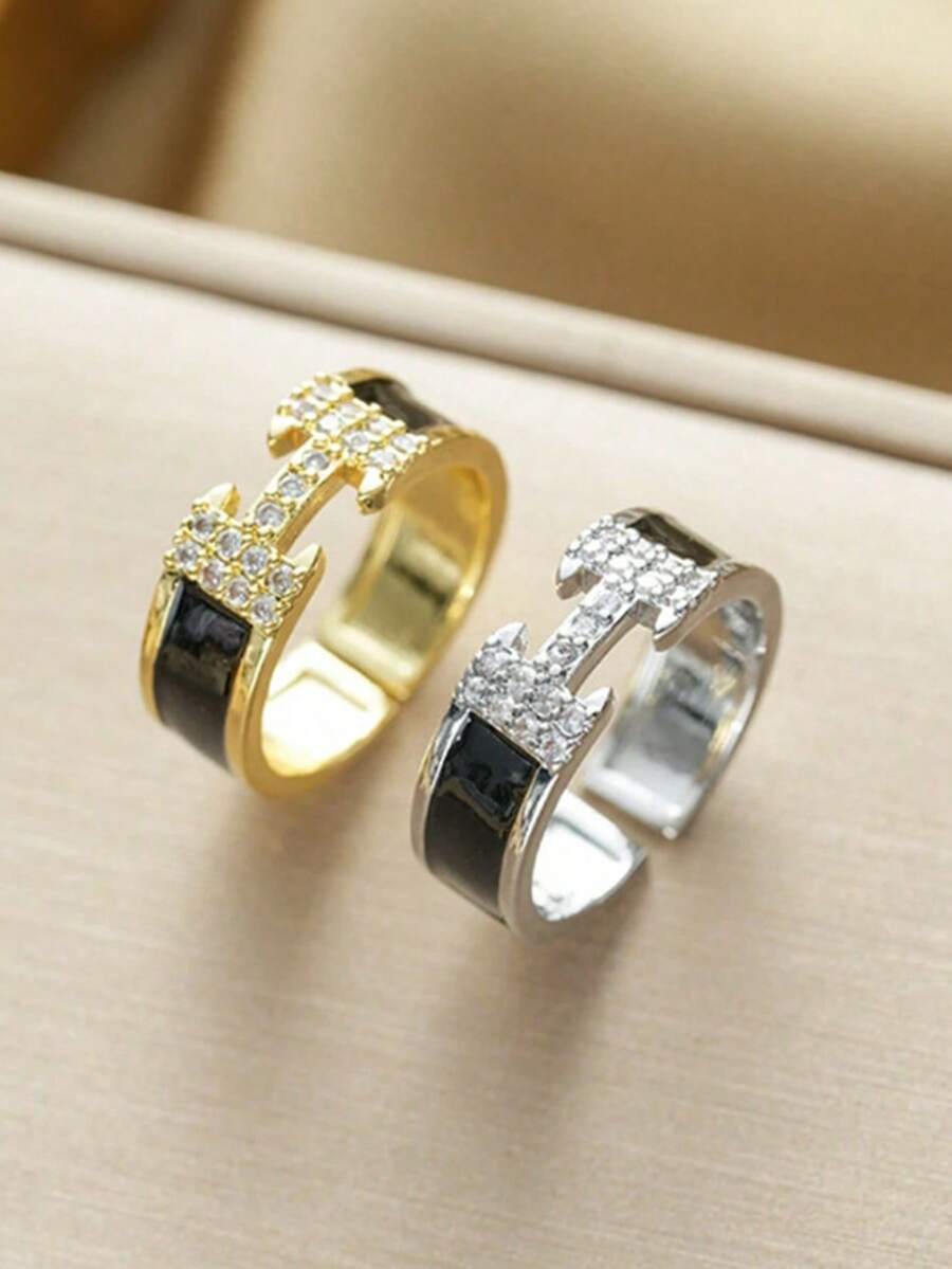 1 件时尚奢华铜 18K 镀金全冰字母 H 形可调节戒指，适合女性约会之夜和正式穿着、结婚周年纪念礼物 - H字母戒指 - 查看 1