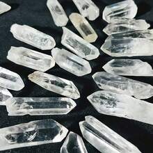 2/5/10pcs Clear Quartz Cluster - Unmounted Independent Mineral Point Imitated Gemstone, Home Office Decor Asymmetrical Bulk Unpolished Crystal, Spiritual & Gift, Translucent Artificial Crystal Dot, Unique Artificial Crystalline, Natural Appearance Crystal, Handpicked - White - View 2