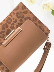 女士短款拼色钱包，时尚豹纹和木纹多功能卡包，别致按扣开合大容量拉链零钱包，适合年轻学生，节日便捷礼物 - 棕色 - 查看 3