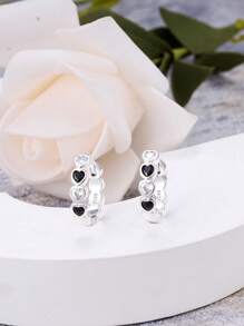 Sterling Silver Non-Allergic Cubic Zirconia Diamond Heart Shaped Earrings, Fashionable And Delicate, Suitable As A Birthday Gift