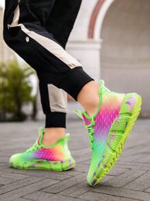 Chaussures de course à semelle souple et colorée pour hommes. Chaussures de couple avec rehausseur de hauteur en tulle. Convient pour les fêtes, les sorties, le fitness et les tenues décontractées.