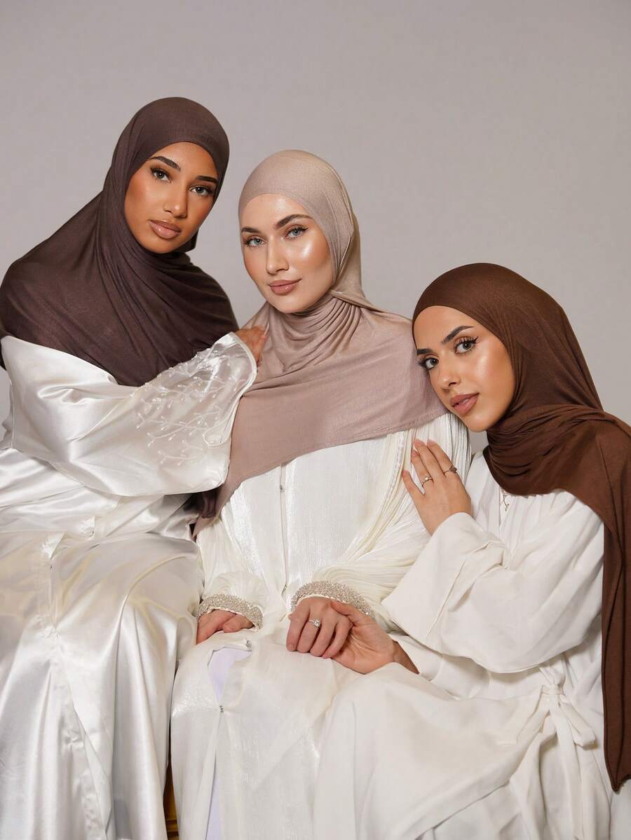 三件套针织头巾套装，升级包边，经典纯色亮面围巾，尺寸170*60厘米，可快速变换头巾和披肩，适合日常、休闲、户外、送礼等场合。 - 棕色-淺卡其-咖色 - 查看 1