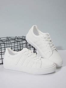 Women's New Outdoor Casual Hiking Versatile Striped Lace-Up Round Toe Black Casual Sports Shoes