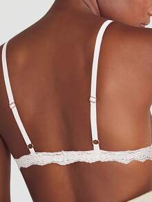 Holiday Season Ultra-Thin Bra, Floral Pattern Lace Bra For Small Bust, White Soft Seamless Sexy Lingerie For Women