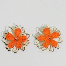 两件套彩色/橙色花卉衬衫纽扣套，女士袖扣，适合日常穿着、节日和商务场合，手工制作，无需缝纫，只需3秒即可佩戴，是理想的情人节礼物。 - 花 - 查看 10