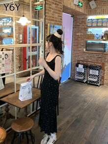 法式夏季黑色碎花无袖复古收腰修身吊带背心连衣裙 - 黑色 - 查看 4