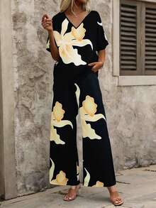 Conjunto Casual De 2 Piezas Con Estampado Floral,Camisa De Manga Corta Con Cuello En v y Pantalones Anchos, Ropa Casual Minimalista De Uso Diario Para Mujer - Negro - Ver 3