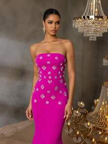 Faeriesty Đầm Maxi trang trọng thanh lịch với cổ khoét sâu và điểm nhấn là họa tiết hoa đính đá - Dáng đuôi cá, đuôi dài chấm đất dành cho tiệc Gala, tiệc cưới, dạ hội và tiệc cao cấp - Màu Hồng Tươi - Xem 5