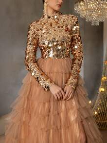 Faeriesty Váy cưới thanh lịch dành cho nữ với cổ cao, tay dài, xẻ tà cao & chân váy chữ A nhiều lớp, thân áo đính sequin, thiết kế vải tuyn sang trọng - Hoàn hảo cho đám cưới lớn, dạ hội sang trọng, vũ hội cà vạt đen, lễ trao giải trang trọng, tiệc tối chiêu đãi xa hoa - Rượu sâm banh - Xem 7