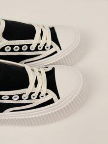 Lace-Up Round Toe White Sneakers, Versatile Thick Sole Casual Shoes, Preppy Style Canvas With Contrasting Trim, Suitable For Beach, Office, Home, All Seasons - Black - View 7