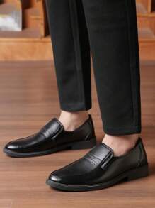 Men's Solid Color Basic Casual Slip-On Loafers, Faux Leather, Comfortable For Commuting, Office, All Season, Anti-Slip & Durable (Suggest Ordering One Size Down)