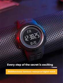 这款男士电子表具备计时、闹钟、夜间显示、防摔防震等功能。它是一款多功能且耐用的男士手表，是户外活动的必备之选，也是通勤上班的时尚单品。 - 黑色 - 查看 5