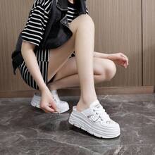 Summer's Popular New Thick-Soled Height-Increasing Casual Shoes For Women, Fashionable Perforated Shoes, Half-Slipper With A Breadhead, Breathable Casual Sports Shoes, Soft-Soled, Anti-Slip Yellow, Versatile, Lightweight And Fashionable For Daily Sports Wear. One Step On The Large-Sized Soft-Soled Casual Shoes, The Flip-Flops Expose The Heel, Fashionable And Multi-Functional
