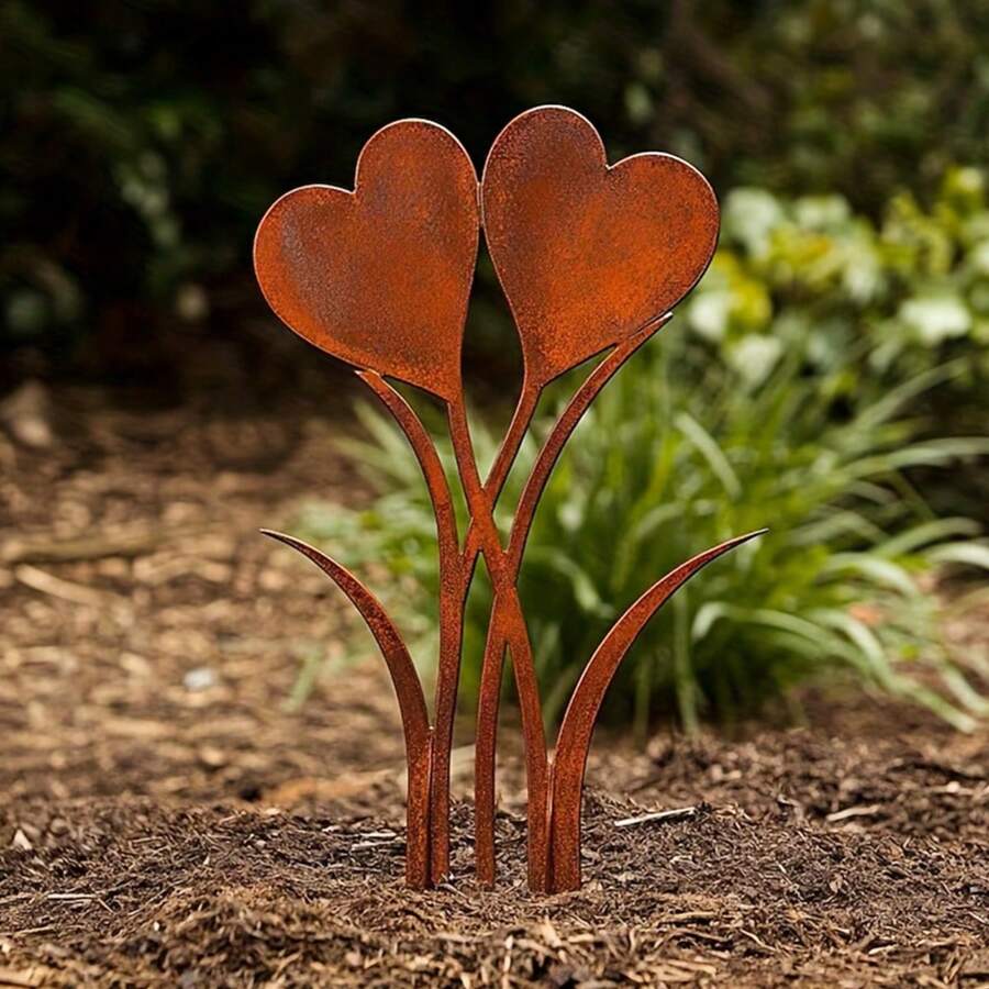 1pc Rustic Heart-Shaped Metal Garden Stake - Weathered Red Finish, Decoration For Planters, Balconies Or Gardens, Perfect Gift For Mother's Day, Easter Or Christmas