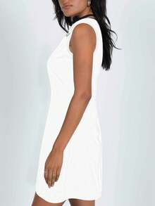 Vestido sin mangas de cuello en V con botones de metal sólido, elegante y sencillo, de estilo europeo y americano para mujeres