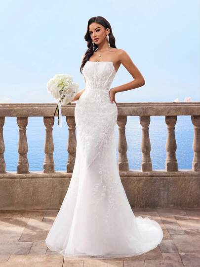 贴花亮片白色蕾丝正式晚礼服，新娘鱼尾婚纱