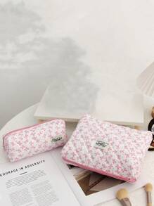 1 set di borse da viaggio e accessori composto da: 1 borsa per cosmetici con fiocco su sfondo bianco, 1 zaino da viaggio, 1 borsa per articoli da toeletta, 1 borsa per biancheria intima, 1 borsa per assorbenti igienici, custodia per cuffie, tappi per le orecchie, cuffie, caricabatterie, rossetto, cosmetici, profumo, prodotti per la cura della pelle, decorazione per la casa. Adatto per madri, studenti, donne, chiavi, regali per le vacanze