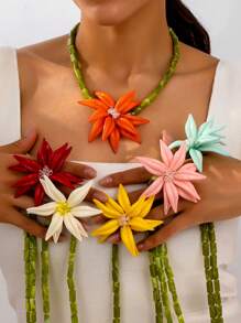 1pc Exaggeration Resin Flower Handmade Beaded Women Personalized Floral Pendant Necklace, Camellia 3D Party Necklace