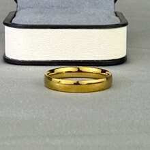 Anillo de acero de titanio con banda lisa minimalista, estilo de negocios casual, anillo de pareja con acabado suave, diseño japonés de lujo discreto, anillo elegante y de moda para nudillo, regalo para fiesta/festival