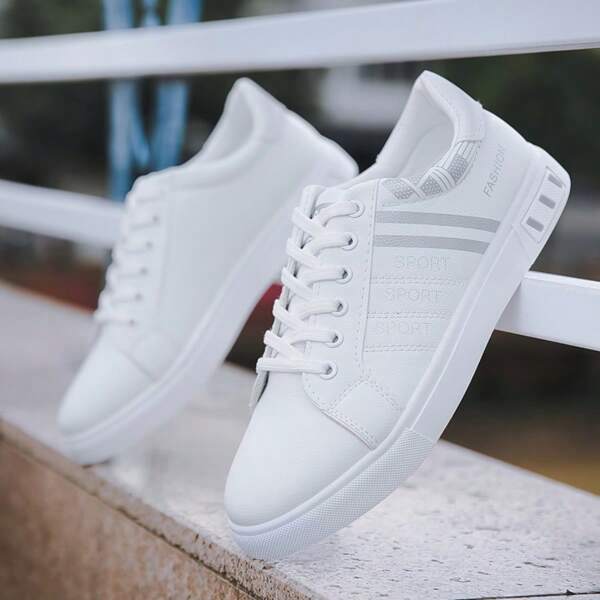 Tênis casuais masculinos de cano baixo, sapatos plataforma respiráveis, sapatos versáteis e antiderrapantes para jovens, adequados para adolescentes, uso casual de verão ou atividades esportivas ao ar livre, viagens de férias, presentes de formatura ou acessórios para vestidos de aniversário