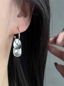 1 Pair Minimalist Square Crystal Earrings, Fashionable Hoop Earrings With High-End Elegant Design, Hypoallergenic Silver Stud